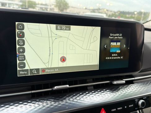 Used 2024 Kia Carnival SX Prestige FWD image 23