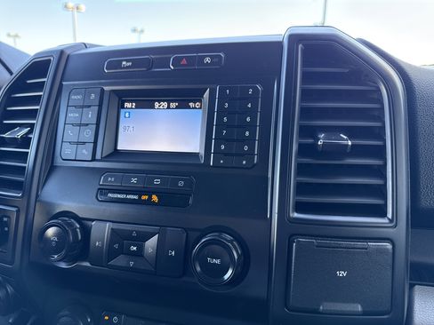 Used 2019 Ford F150 XL w/ Equipment Group 101A Mid image 28