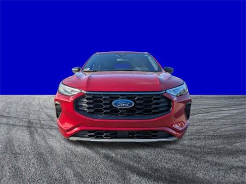 Certified 2024 Ford Escape ST-Line w/ Tech Pack #1 image 9