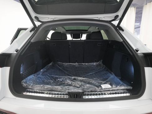 Used 2025 Audi Q5 Premium Plus w/ Premium Plus image 32