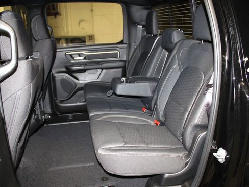 New 2026 RAM 1500 4x4 Crew Cab image 25