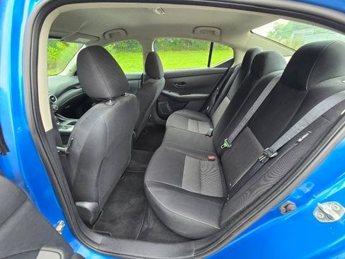 Used 2024 Nissan Sentra SV FWD image 16