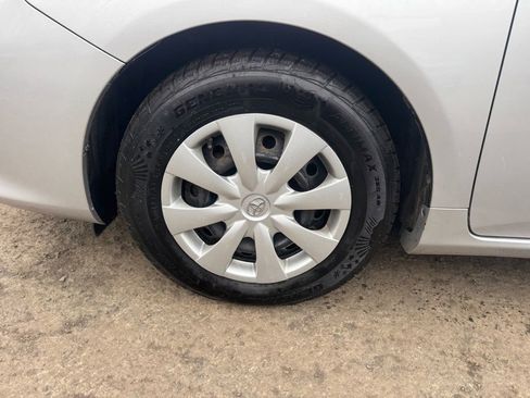 Used 2010 Toyota Corolla image 15