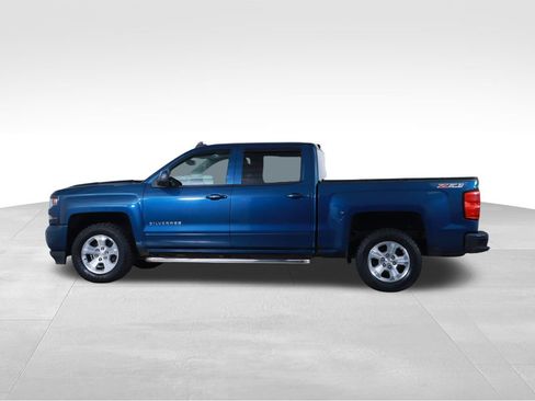 Used 2017 Chevrolet Silverado 1500 LT w/ All Star Edition image 4