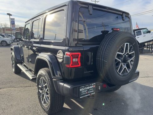 New 2026 Jeep Wrangler Sahara image 5