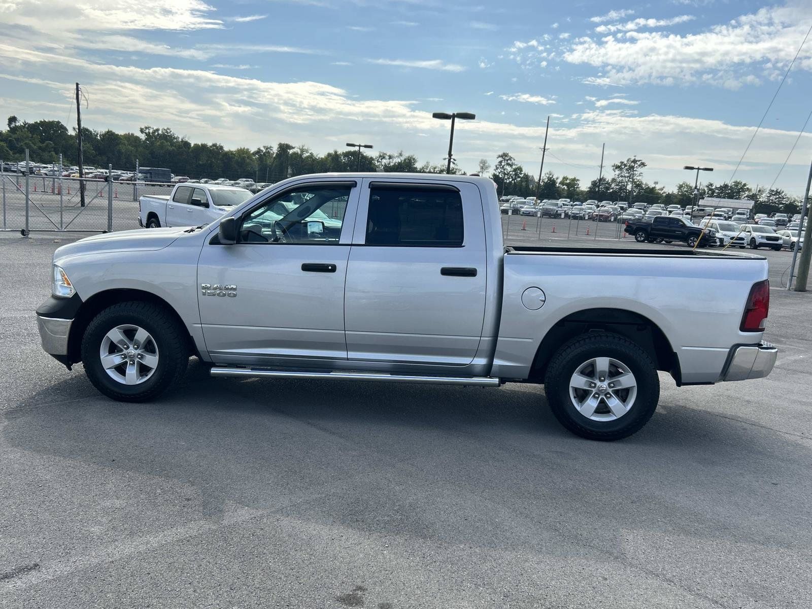 Used 2018 RAM 1500 Tradesman w/ Popular Equipment Group RWD image 7