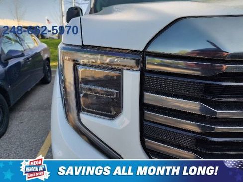 Used 2023 GMC Sierra 1500 AT4 w/ AT4 Preferred Package AWD/4WD image 8