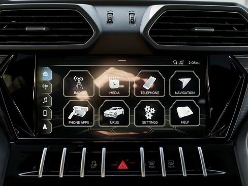 Used 2021 Lamborghini Urus image 69