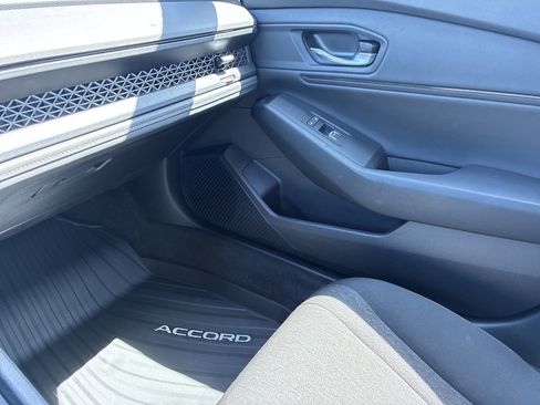 Certified 2024 Honda Accord EX image 33
