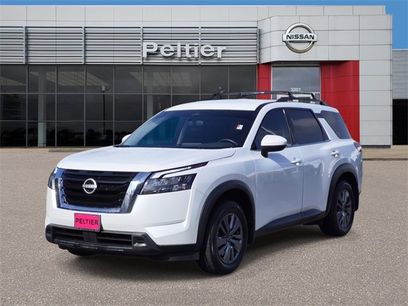 Certified 2025 Nissan Pathfinder SV w/ Cargo Package
