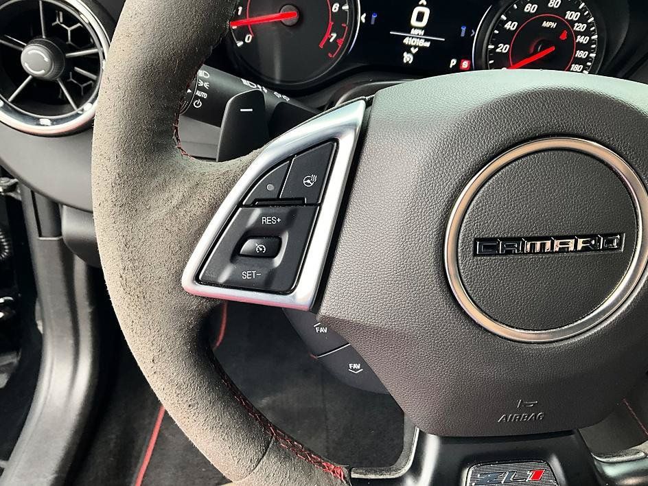 Used 2021 Chevrolet Camaro ZL1 RWD image 30
