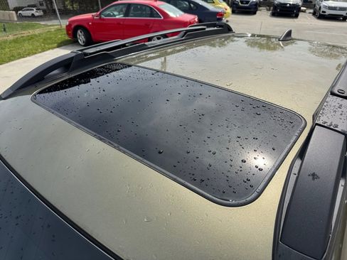 Used 2025 Subaru Outback Limited AWD/4WD image 25