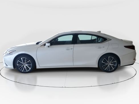 Used 2025 Lexus ES 350 w/ Premium Package image 8
