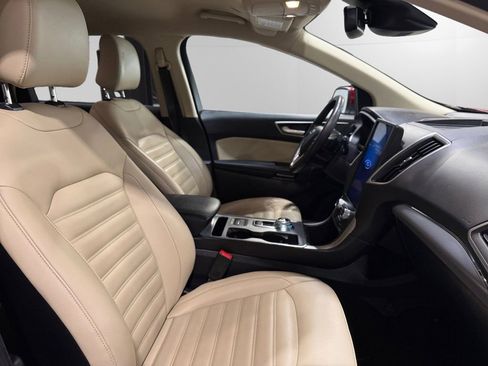Used 2021 Ford Edge SEL w/ Convenience Package image 14