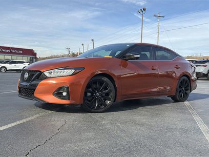 Certified 2021 Nissan Maxima SR w/ Sport Mat Group