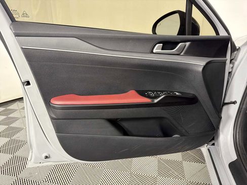 Used 2024 Kia K5 GT-Line w/ GT-Line Premium Package image 8