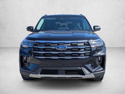 New 2026 Ford Explorer Active w/ Active Comfort Package RWD image 6
