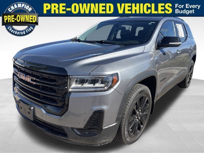 Used 2022 GMC Acadia SLE w/ GMC Pro Grade Package