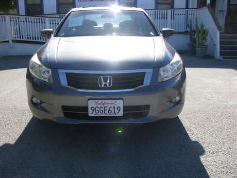 Used 2010 Honda Accord EX image 3