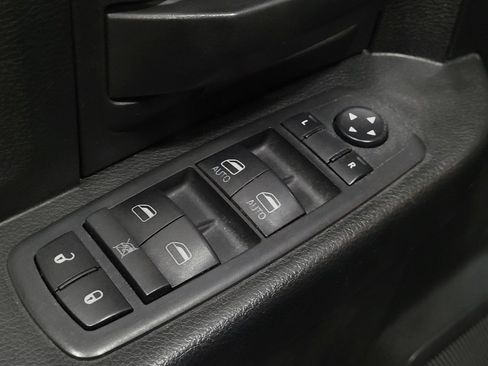 Used 2018 RAM 1500 Express w/ Express Value Package image 27