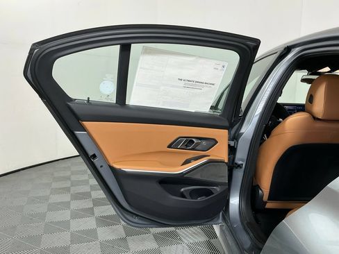 New 2026 BMW 330i Sedan w/ M Sport Package RWD image 24