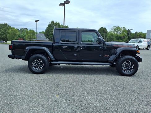 Used 2022 Jeep Gladiator Mojave w/ Cold Weather Group AWD/4WD image 3