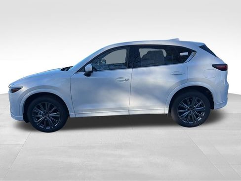 New 2025 MAZDA CX-5 Signature image 2
