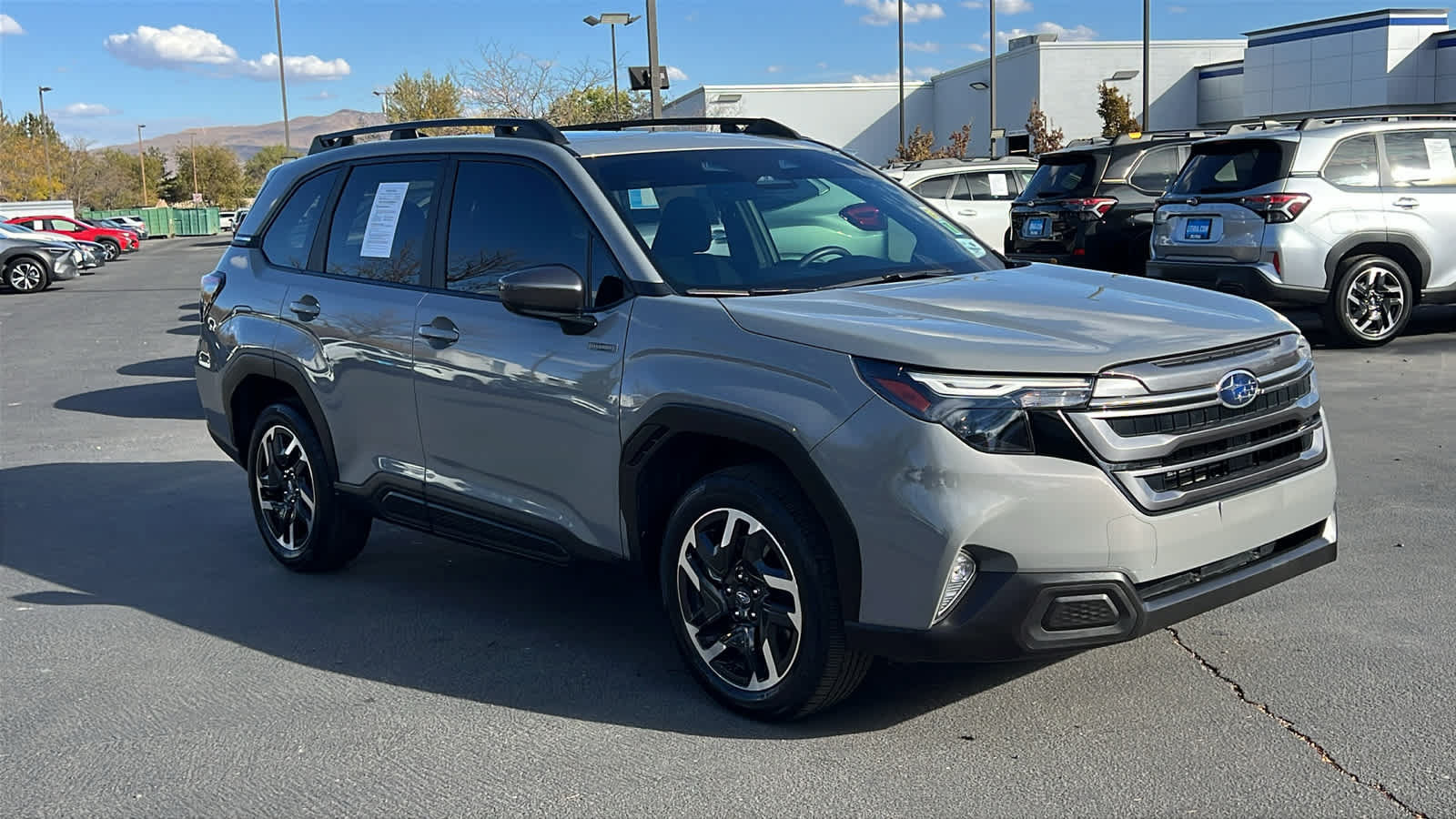 New 2025 Subaru Forester Premium AWD/4WD image 3