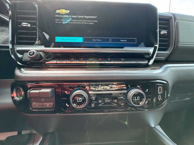 New 2026 Chevrolet Silverado 1500 RST AWD/4WD image 18