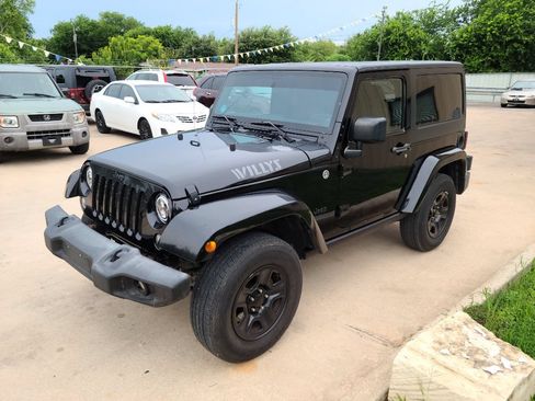 Used 2014 Jeep Wrangler Sport AWD/4WD image 7