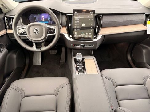 New 2026 Volvo XC90 T8 Plus w/ Protection Package Premier AWD/4WD image 25