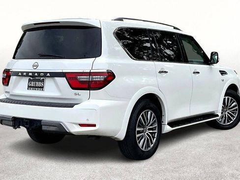Used 2022 Nissan Armada SL image 2