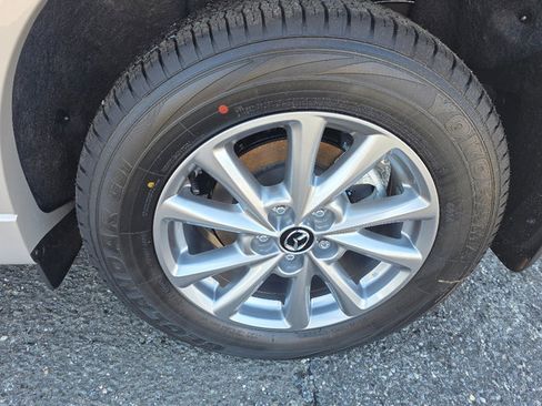 New 2025 MAZDA CX-5 AWD 2.5 S w/ Preferred Package image 5