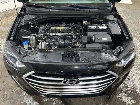 Used 2018 Hyundai Elantra SEL image 3