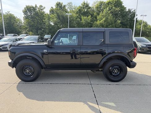 Used 2026 Ford Bronco Big Bend w/ Black Diamond Package AWD/4WD image 3