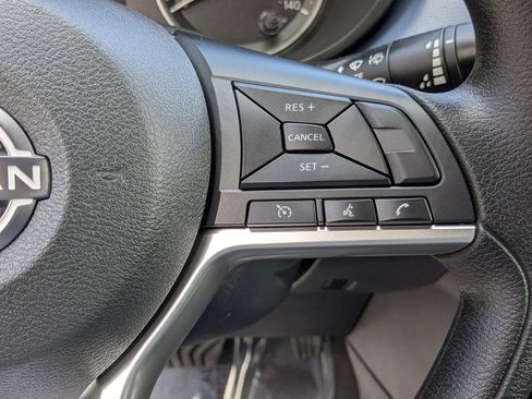 New 2025 Nissan Versa SV image 17