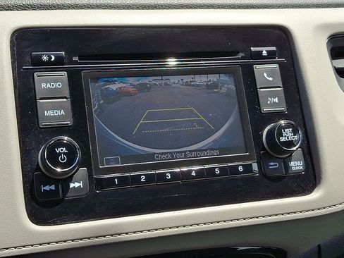 Used 2021 Honda HR-V LX image 20