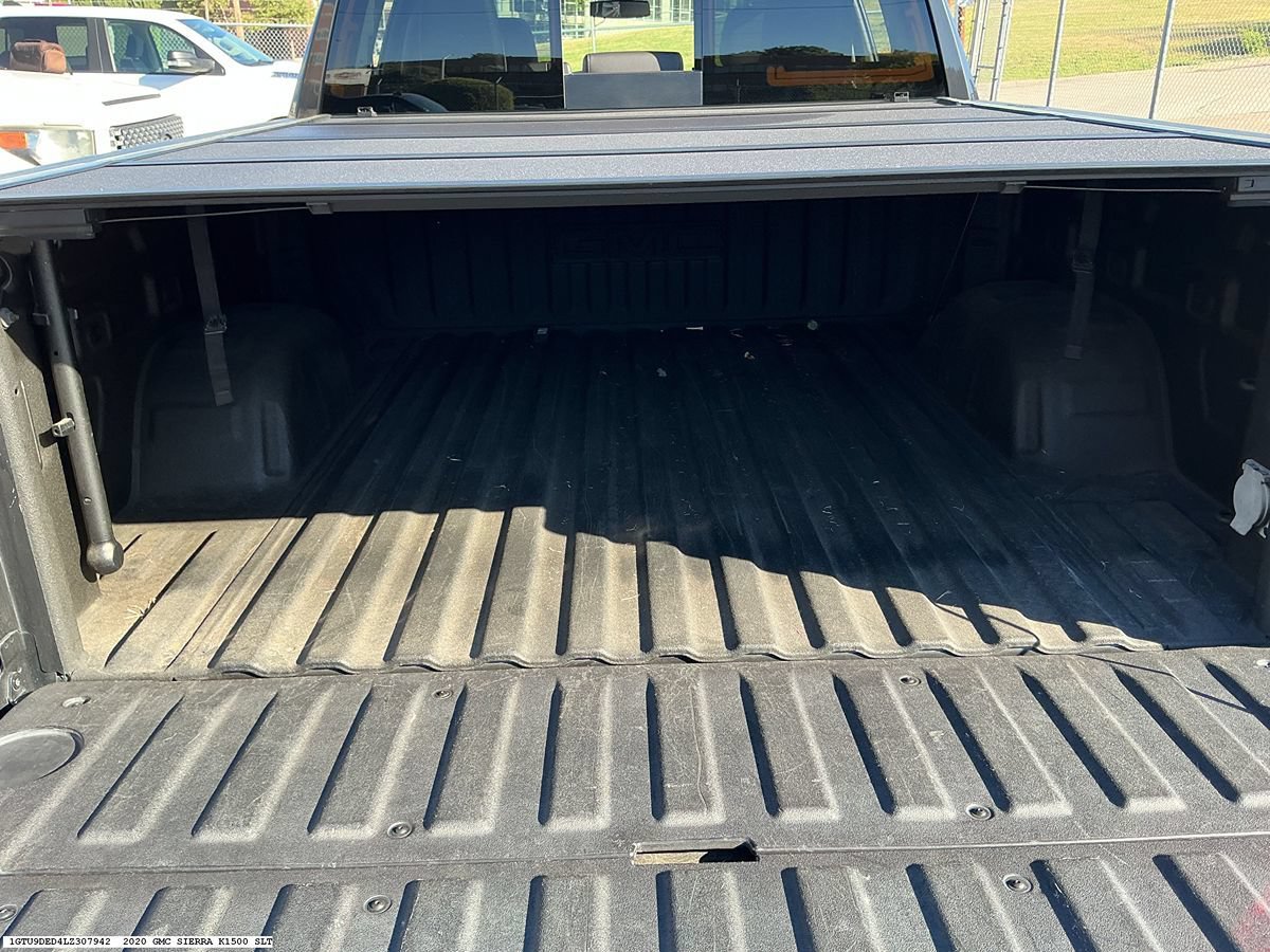 Used 2020 GMC Sierra 1500 SLT AWD/4WD image 10