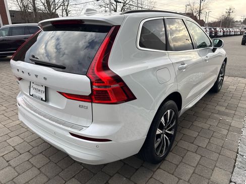 Used 2023 Volvo XC60 B5 Core w/ Climate Package AWD/4WD image 22