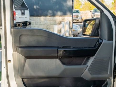 Used 2021 Ford F150 XL w/ Trailer Tow Package image 17