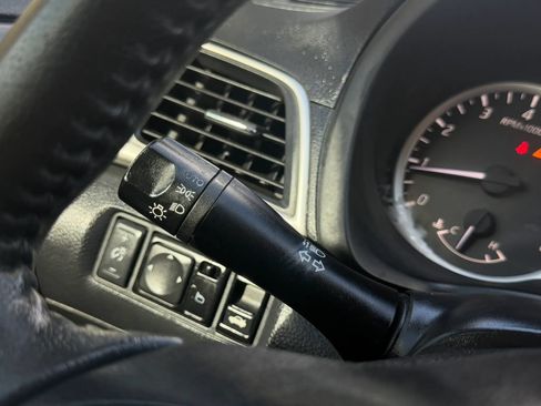 Used 2017 Nissan Sentra SV FWD image 20