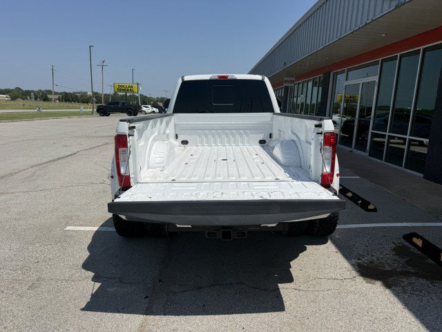 Used 2018 Ford F350 Lariat w/ Chrome Package AWD/4WD image 5