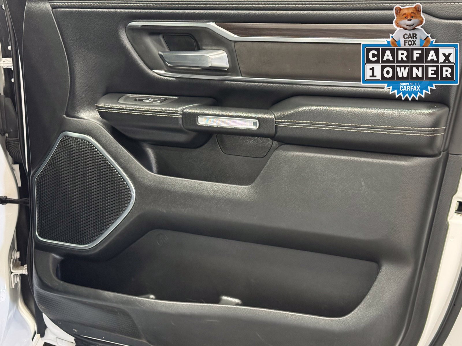 Used 2025 RAM 1500 Laramie AWD/4WD image 52
