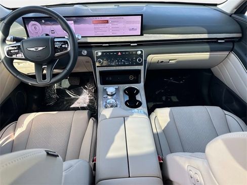 Used 2025 Genesis GV80 3.5T Advanced image 14