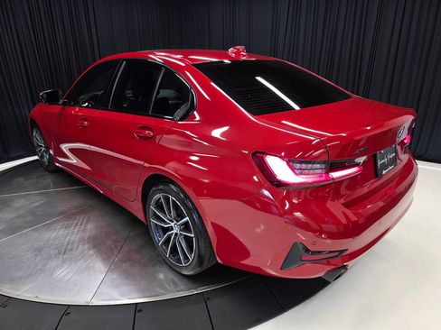 Used 2019 BMW 330i xDrive Sedan AWD/4WD image 6