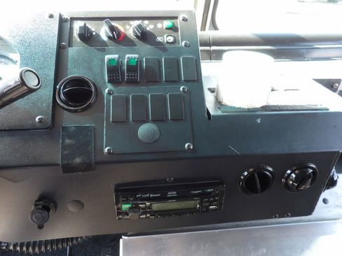 Used 2014 Ford E-350 and Econoline 350 Super Duty w/ A/C Prep Package image 20