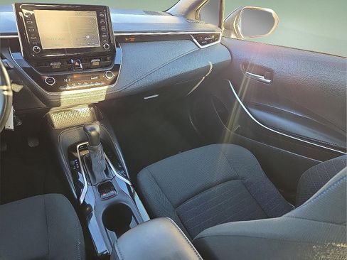 Used 2020 Toyota Corolla SE image 12