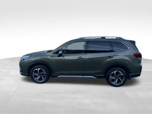 Certified 2024 Subaru Forester Touring AWD/4WD image 4