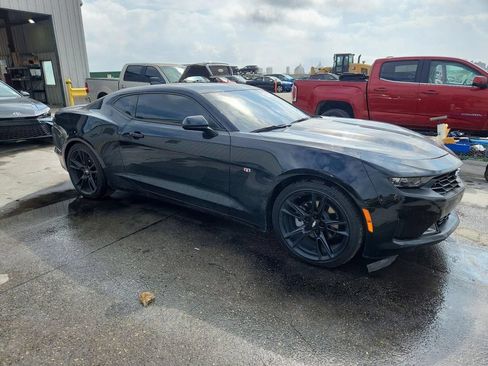 Used 2021 Chevrolet Camaro LT w/ RS Package RWD image 4