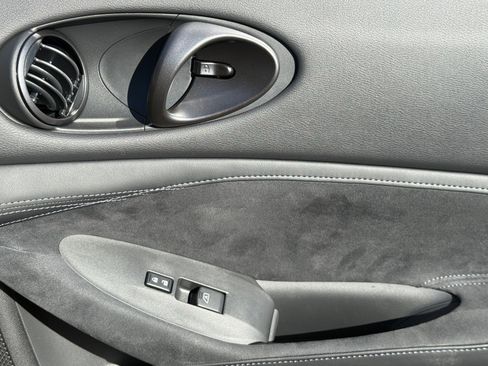 New 2025 Nissan Z Performance w/ Floor Mat Package image 31